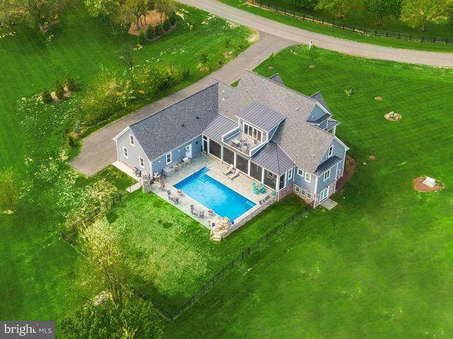 15730 HUNTON LN, Haymarket, VA 20169