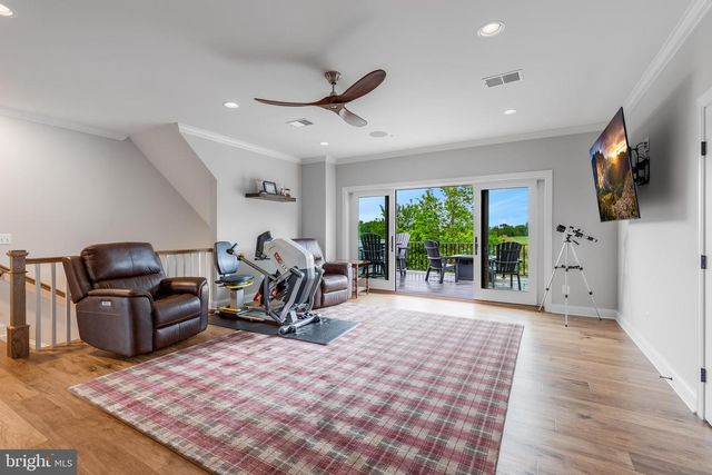 15730 HUNTON LN, Haymarket, VA 20169