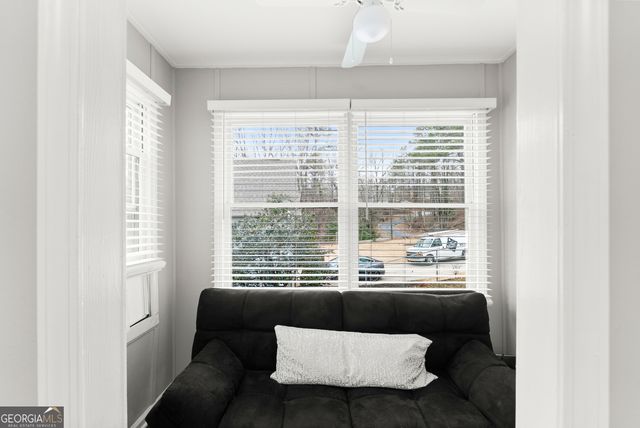 6052 Seminole Drive, Flowery Branch, GA 30542