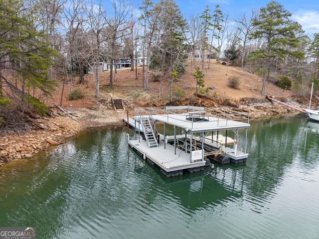 6052 Seminole Drive, Flowery Branch, GA 30542