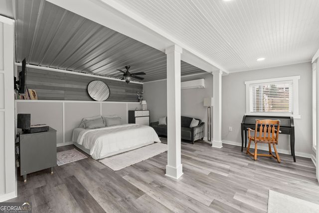 6052 Seminole Drive, Flowery Branch, GA 30542