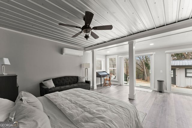 6052 Seminole Drive, Flowery Branch, GA 30542