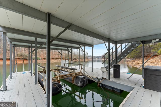 6052 Seminole Drive, Flowery Branch, GA 30542