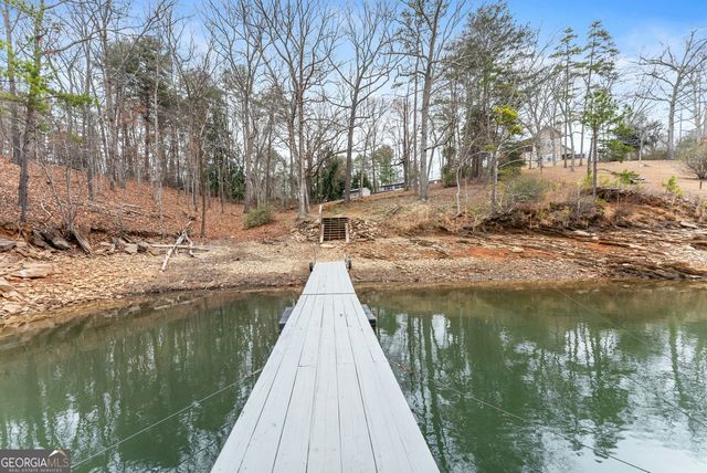 6052 Seminole Drive, Flowery Branch, GA 30542