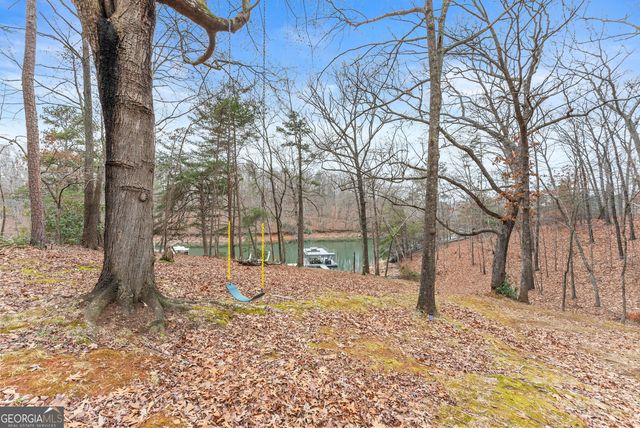 6052 Seminole Drive, Flowery Branch, GA 30542