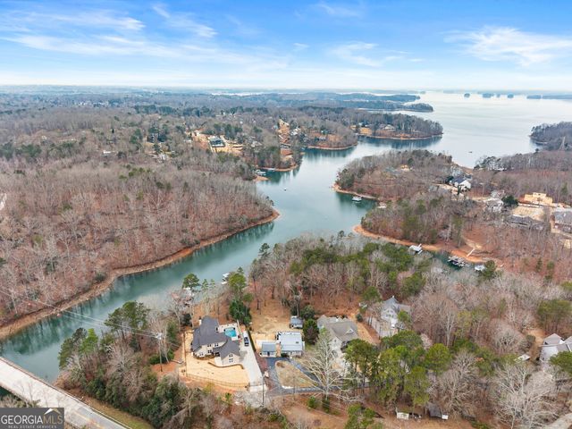 6052 Seminole Drive, Flowery Branch, GA 30542