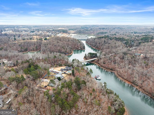 6052 Seminole Drive, Flowery Branch, GA 30542