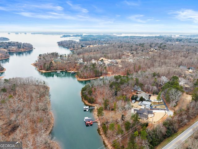 6052 Seminole Drive, Flowery Branch, GA 30542