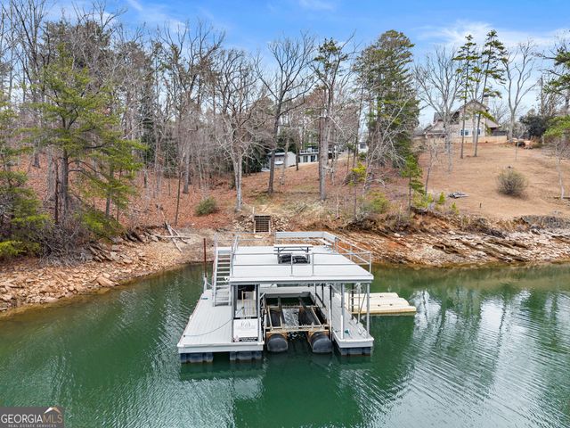 6052 Seminole Drive, Flowery Branch, GA 30542