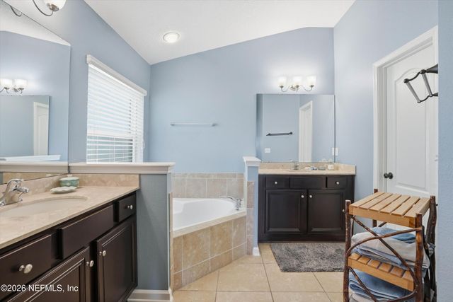 5175 CLAPBOARD CREEK Drive, Jacksonville, FL 32226