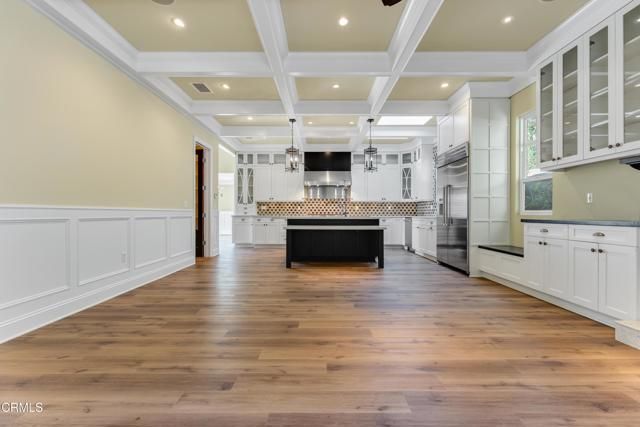 2503 Allanjay Place, Glendale, CA 91208