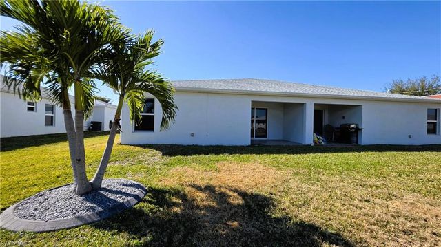 2909 SW Santa Barbara PL, Cape Coral, FL 33914