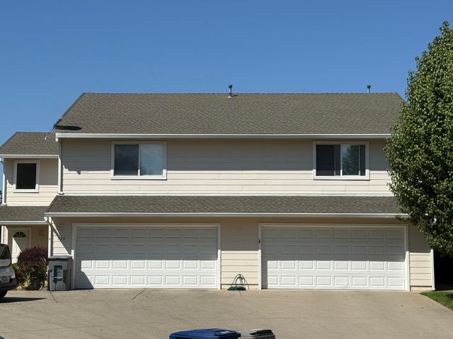 729 July Way, Redding, CA 96003