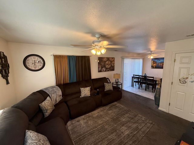 729 July Way, Redding, CA 96003