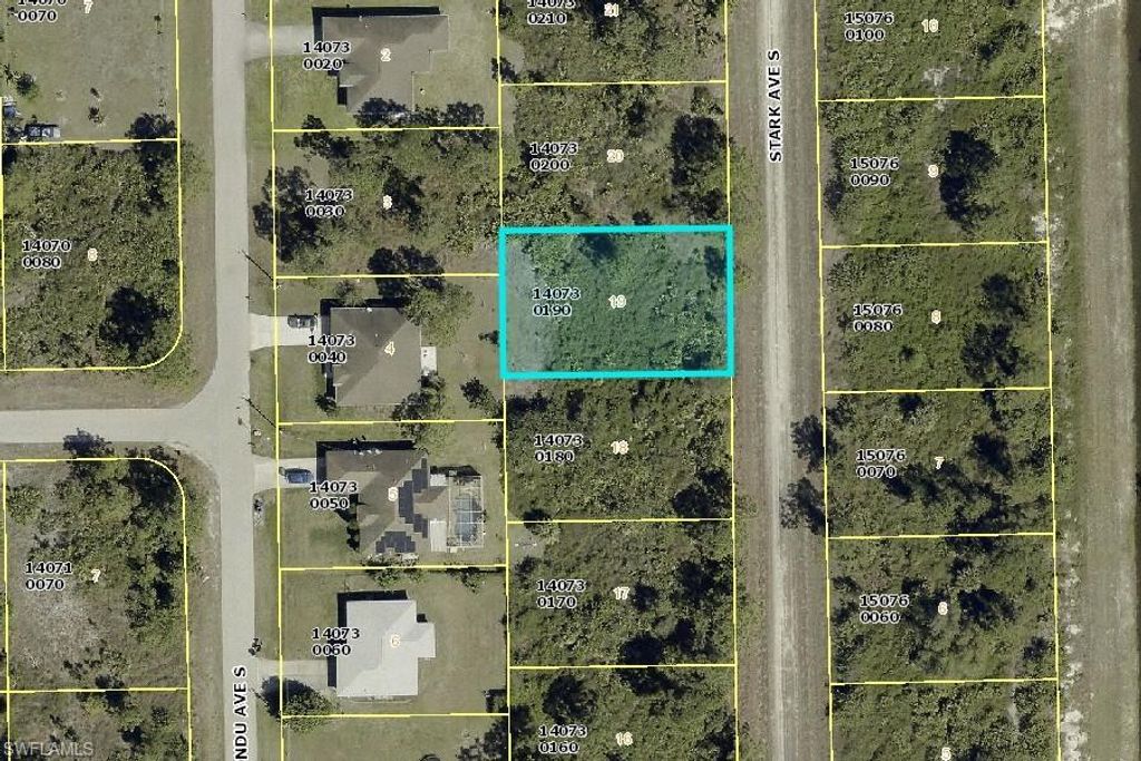 646 Stark AVE S, LEHIGH ACRES, FL 33974 — exterior