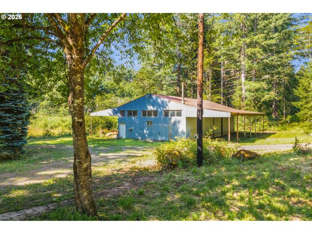 3832 Ne CAVITT Rd, Camas, WA 98607
