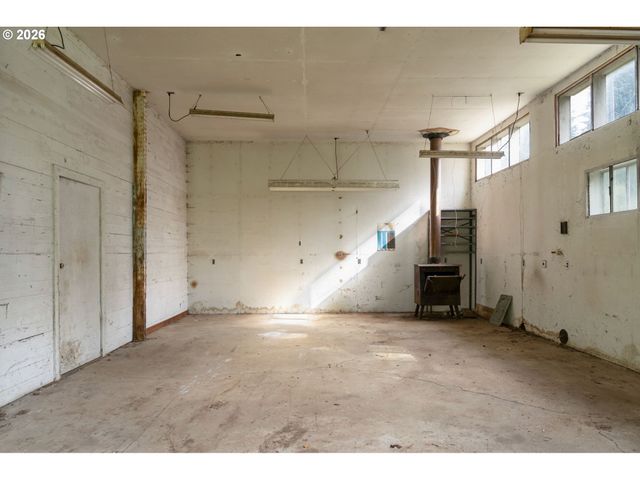 3832 Ne CAVITT Rd, Camas, WA 98607