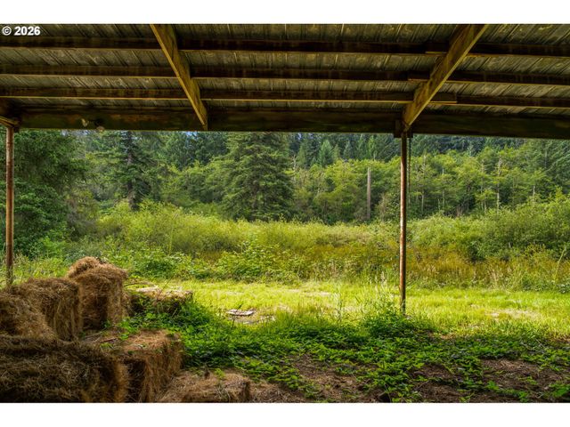 3832 Ne CAVITT Rd, Camas, WA 98607