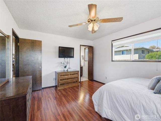 214 S Kansas Avenue, East Wenatchee, WA 98802