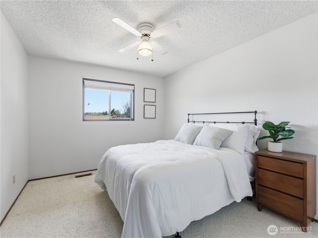 214 S Kansas Avenue, East Wenatchee, WA 98802