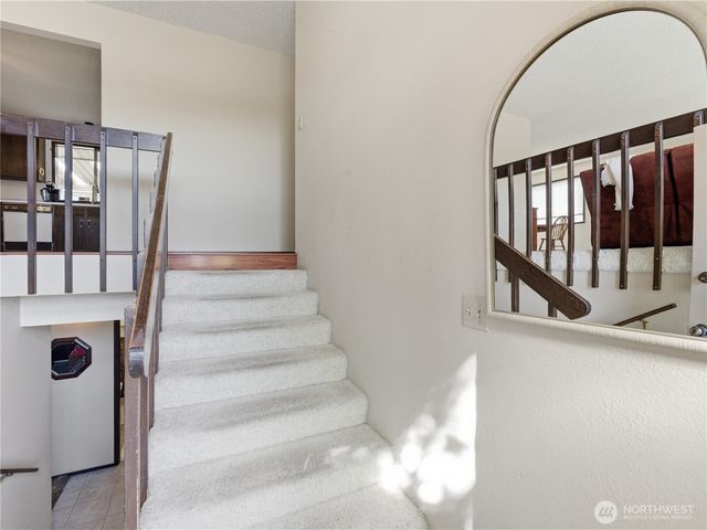 214 S Kansas Avenue, East Wenatchee, WA 98802