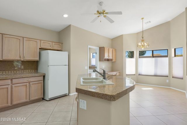 38322 S Skyline Drive, Tucson, AZ 85739