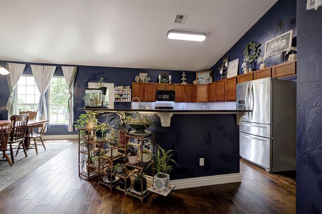 1076 County Street 2976, Blanchard, OK 73010