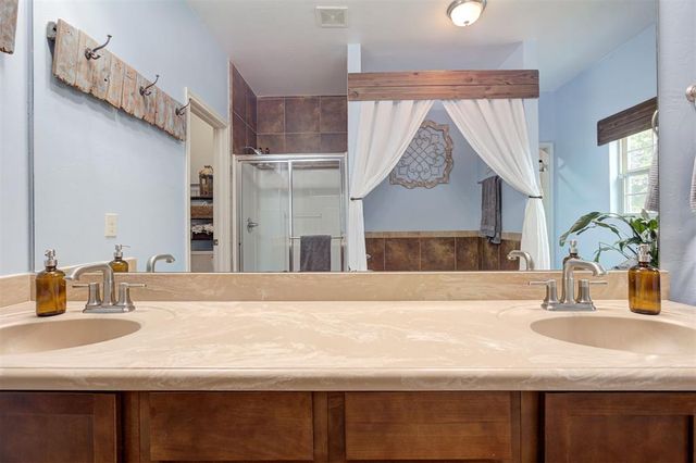 1076 County Street 2976, Blanchard, OK 73010
