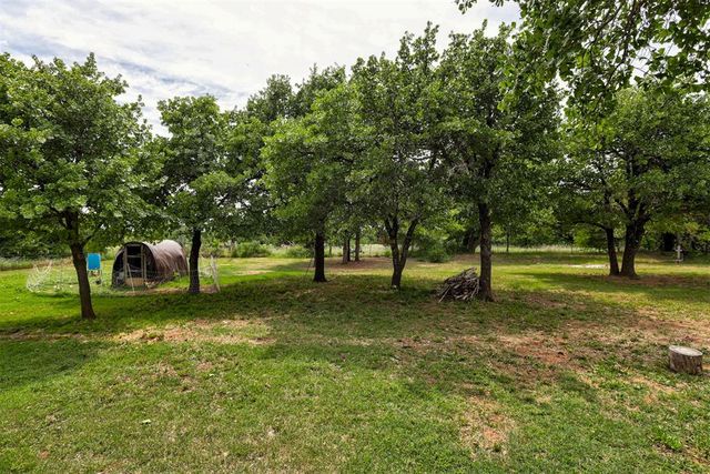 1076 County Street 2976, Blanchard, OK 73010
