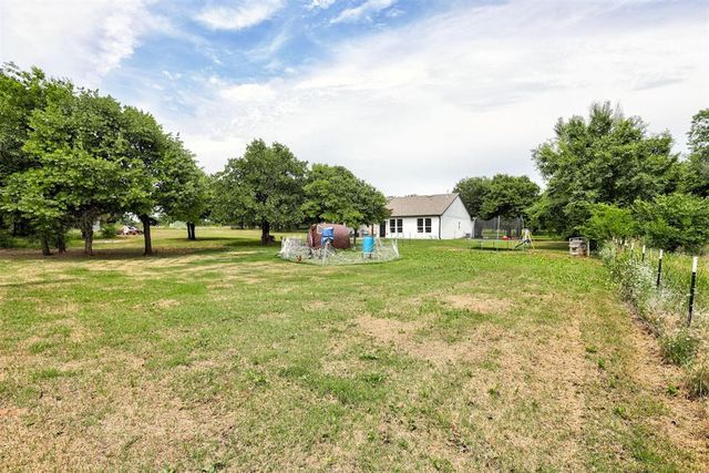 1076 County Street 2976, Blanchard, OK 73010
