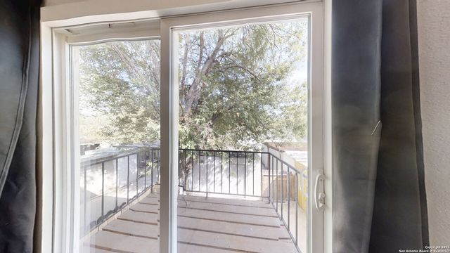 7041 Glen Mist, San Antonio, TX 78239