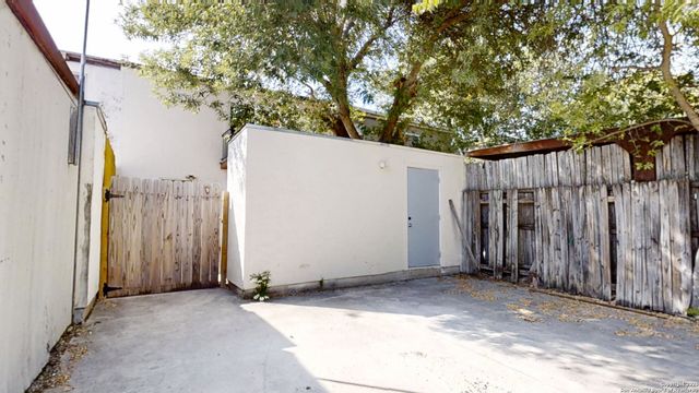 7041 Glen Mist, San Antonio, TX 78239