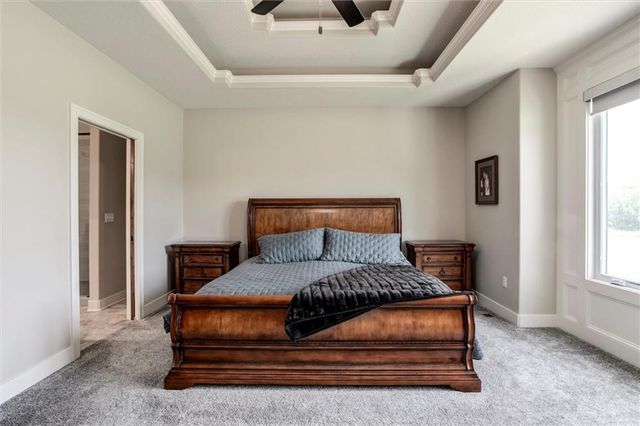 14290 Cattle Ranch Drive, Smithville, MO 64089