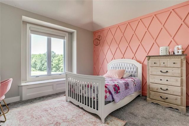 14290 Cattle Ranch Drive, Smithville, MO 64089