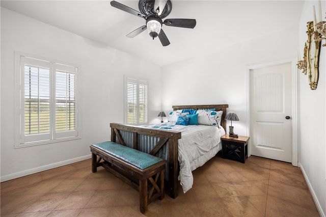 7186 County Road 2703, Sinton, TX 78387