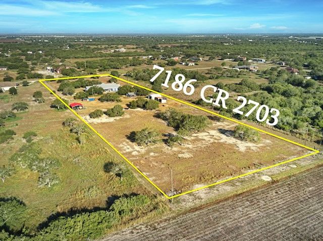 7186 County Road 2703, Sinton, TX 78387