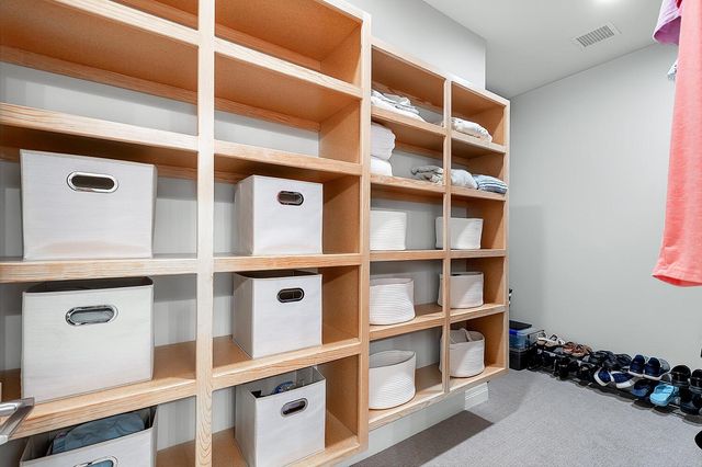 616 E Park Pl, Andover, KS 67002