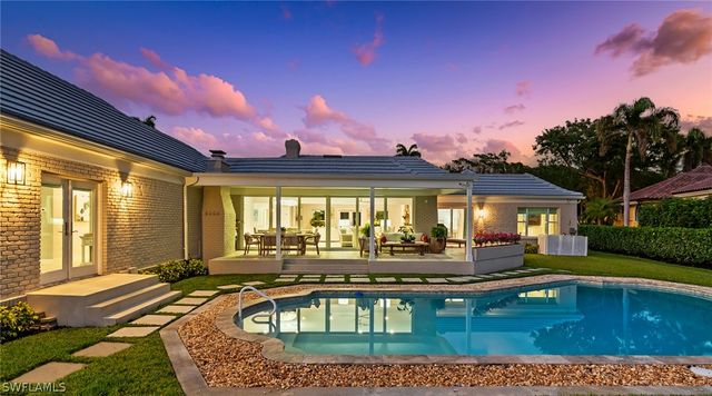 440 Kings Town DR, Naples, FL 34102