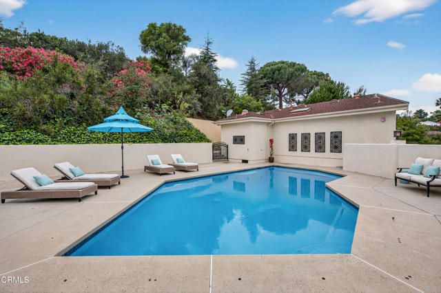 9325 La Shell Drive, Tujunga (los Angeles), CA 91042