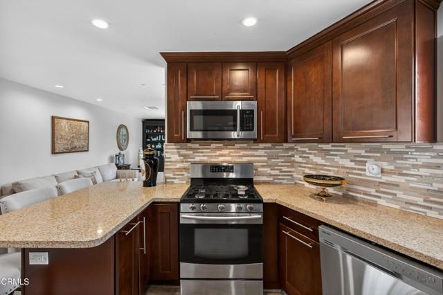 9325 La Shell Drive, Tujunga (los Angeles), CA 91042