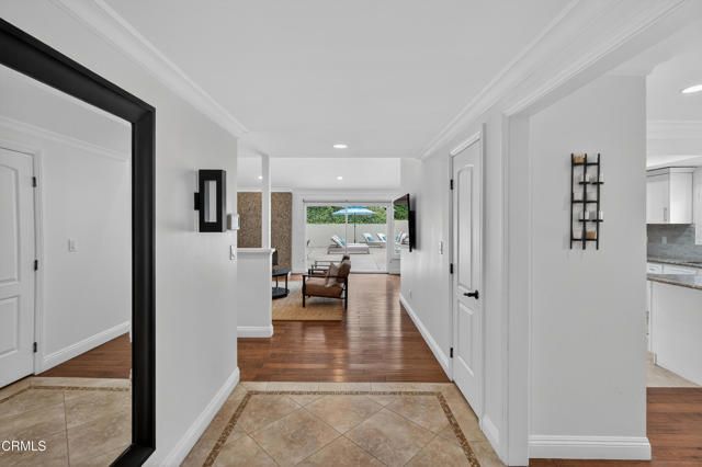 9325 La Shell Drive, Tujunga (los Angeles), CA 91042