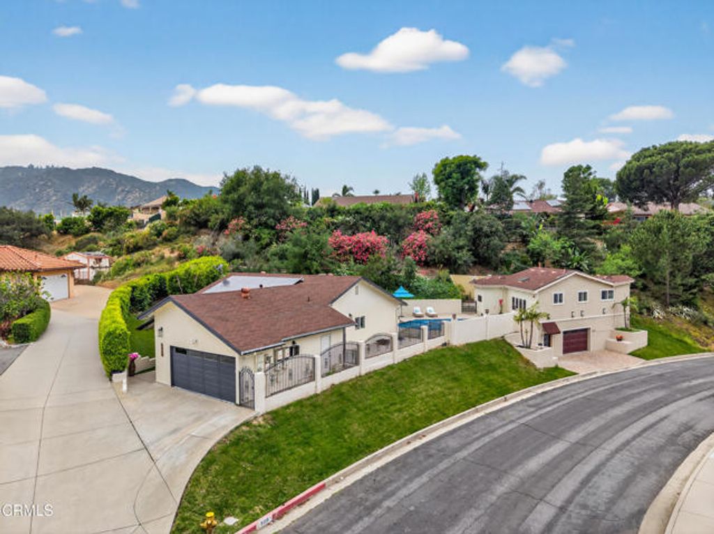 9325 La Shell Drive, Tujunga (los Angeles), CA 91042