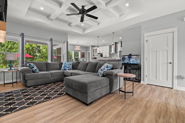 6600 Hillstone COURT, Waterford, WI 53185