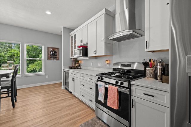 6600 Hillstone COURT, Waterford, WI 53185