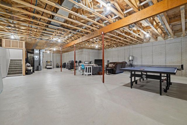 6600 Hillstone COURT, Waterford, WI 53185