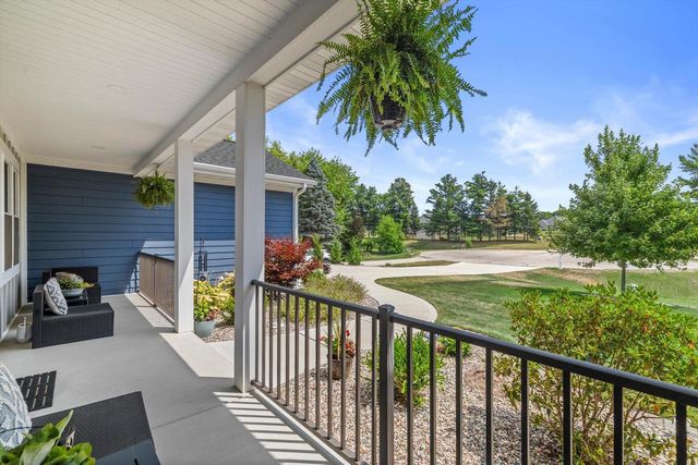 6600 Hillstone COURT, Waterford, WI 53185