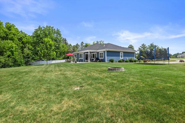 6600 Hillstone COURT, Waterford, WI 53185