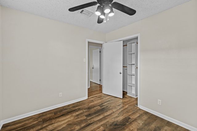 8606 Holiday Street, Sherwood, AR 72120
