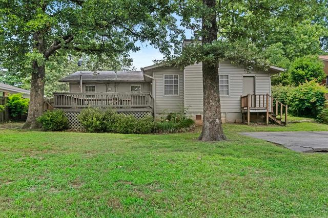 8606 Holiday Street, Sherwood, AR 72120