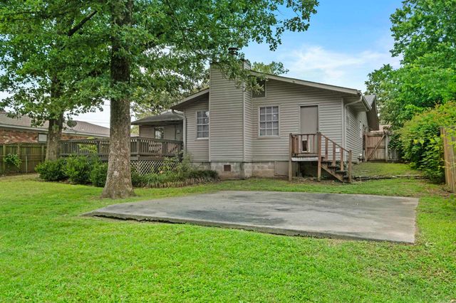 8606 Holiday Street, Sherwood, AR 72120